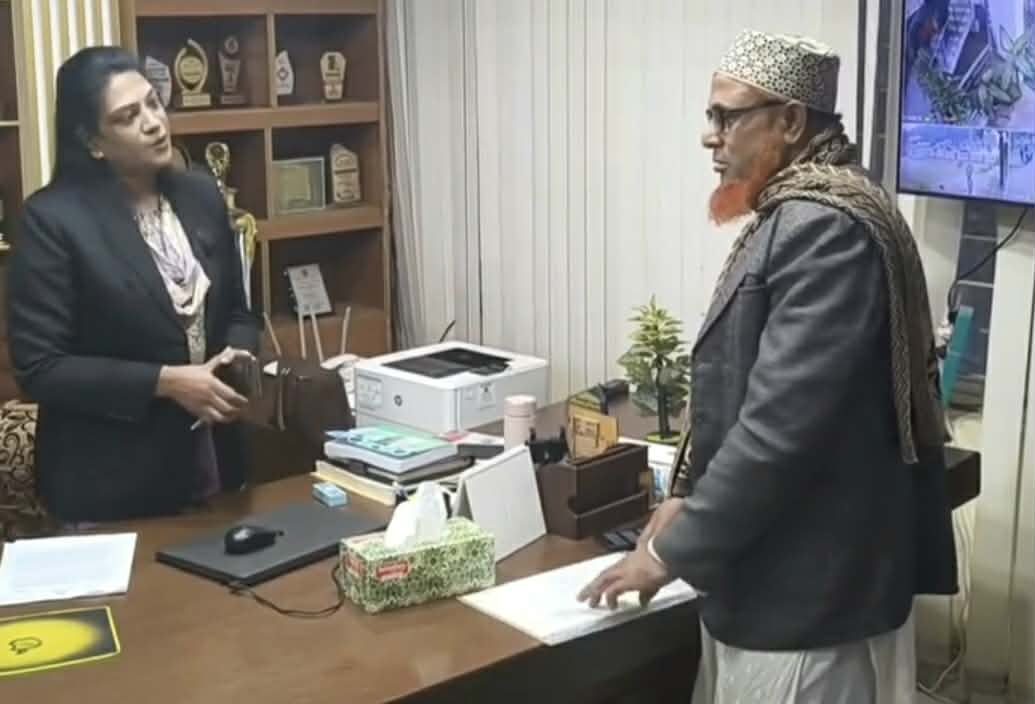 মিনিট দেরিতে উপস্থিত ; মনোনয়নপত্র গ্রহণ না করায় অঝোরে কাঁদলেন এবি পার্টির প্রার্থী আব্দুল্লাহ 